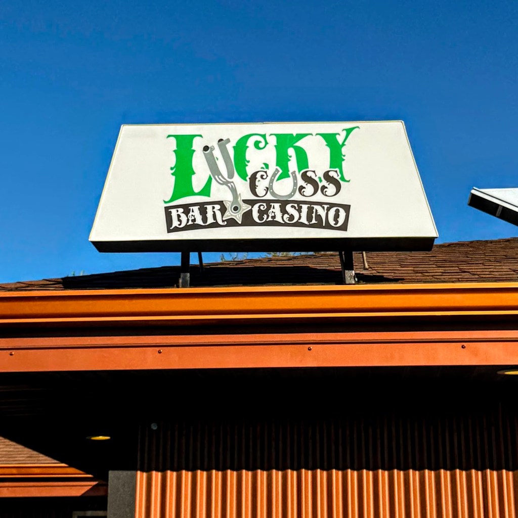 Lucky Cuss Casino